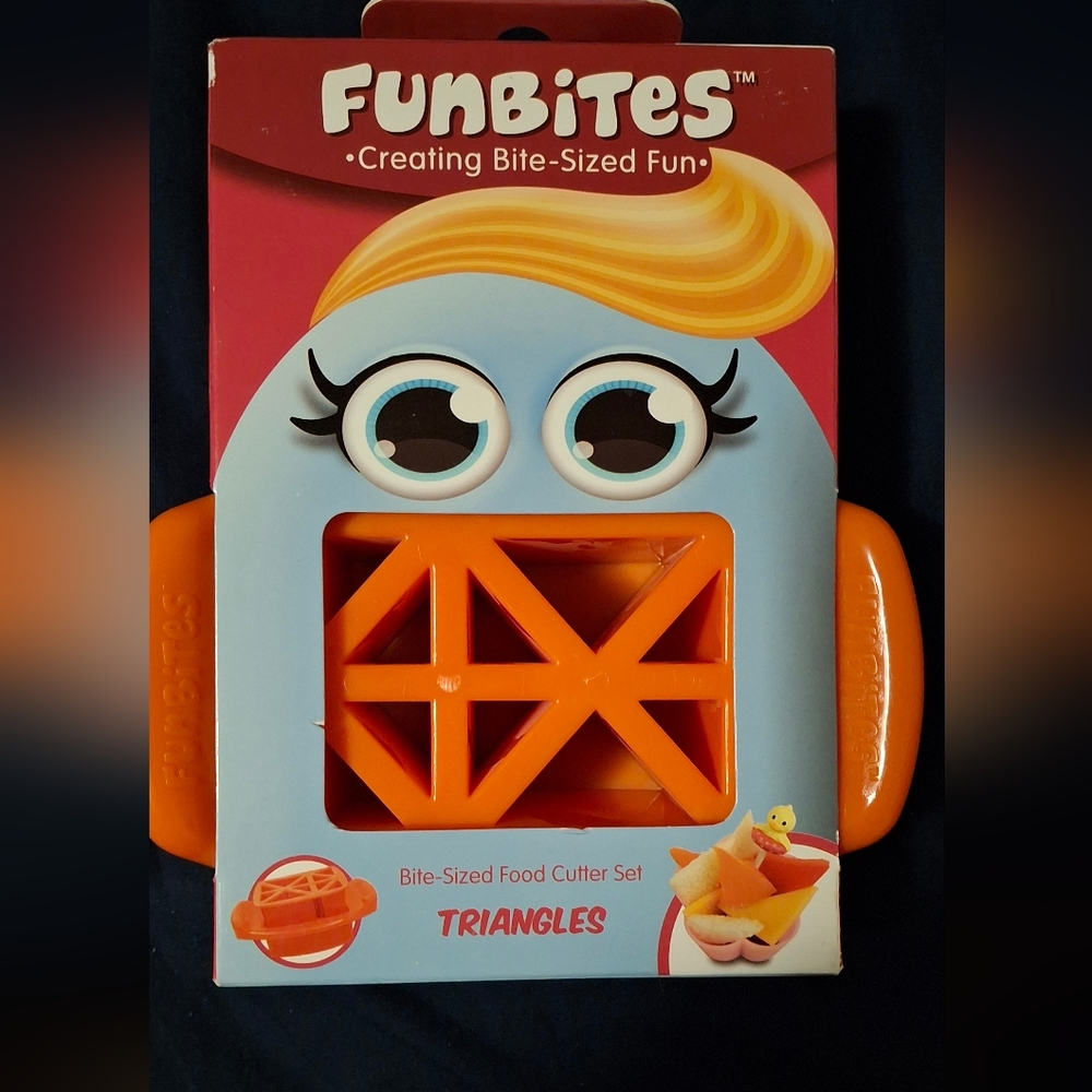 FUNBITES NWT Orange Food Cutter for Kids